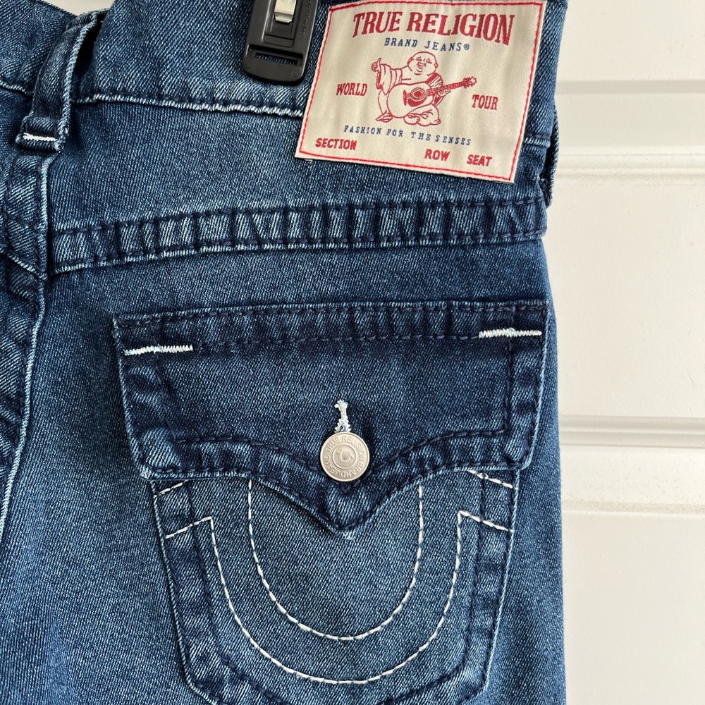 True Religion GENO Flap Pocket Jeans 30x32 Relaxed Slim Medium Wash NWT - Picture 4 of 11
